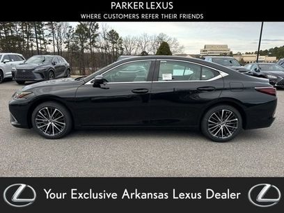 New 2025 Lexus ES 350 w/ Premium Package