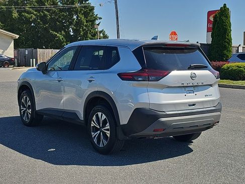 Used 2023 Nissan Rogue SV AWD/4WD image 15