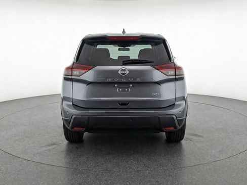 Used 2025 Nissan Rogue SV image 7