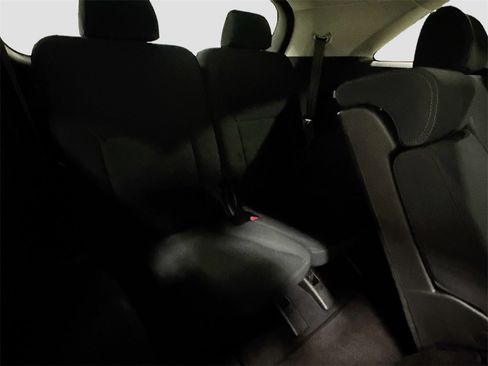 Used 2019 Kia Sorento LX image 30