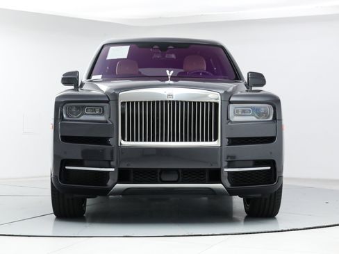 Used 2022 Rolls-Royce Cullinan image 9