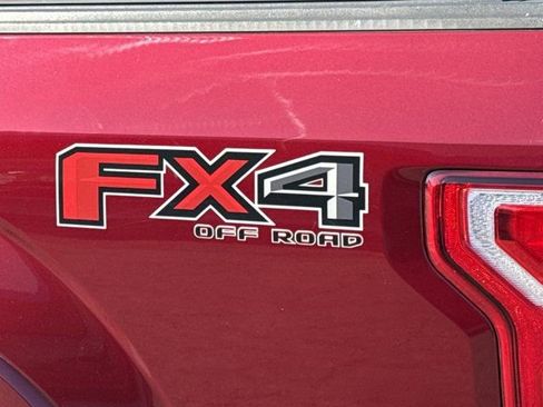 Used 2018 Ford F150 XLT w/ Equipment Group 302A Luxury AWD/4WD image 7