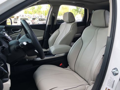 Used 2025 Acura RDX SH-AWD w/ Advance Package image 33