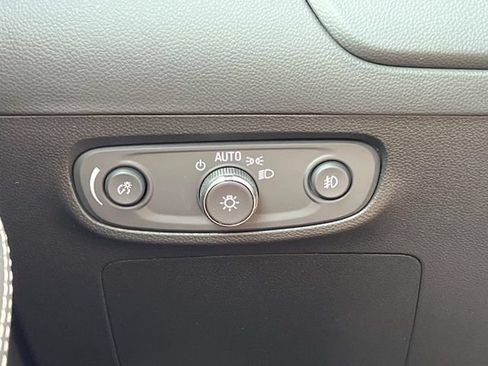Used 2023 Buick Encore GX Select w/ Safety Package II AWD/4WD image 26