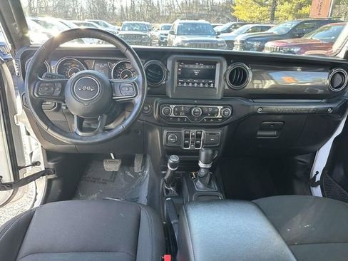Certified 2022 Jeep Wrangler Unlimited Sport image 17