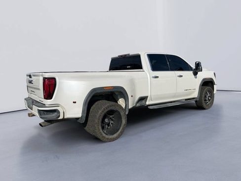 Used 2020 GMC Sierra 3500 Denali w/ Denali Ultimate Package AWD/4WD image 3