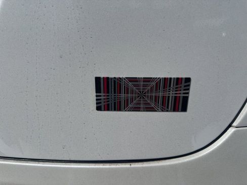 Used 2022 Tesla Model X Plaid AWD/4WD image 3