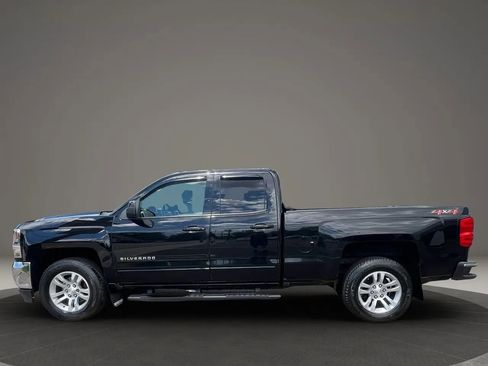 Used 2019 Chevrolet Silverado 1500 LT w/ All Star Edition AWD/4WD image 8
