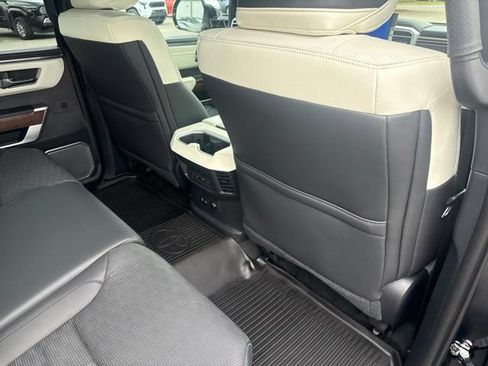 Used 2024 Toyota Tundra Capstone AWD/4WD image 18