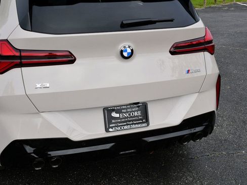 Used 2025 BMW X3 M50 w/ Premium Package image 10