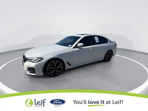 Used 2021 BMW 530i w/ M Sport Package image 5
