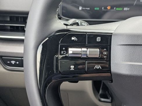 New 2027 Kia Carnival SX FWD image 31