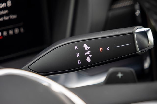 Certified 2025 GMC Terrain Elevation AWD/4WD image 30