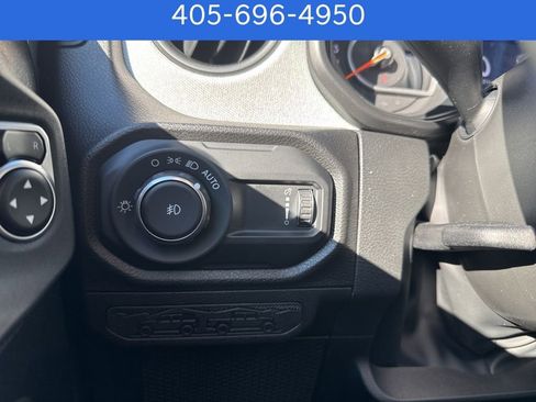 Used 2024 Jeep Wrangler Sport S image 36