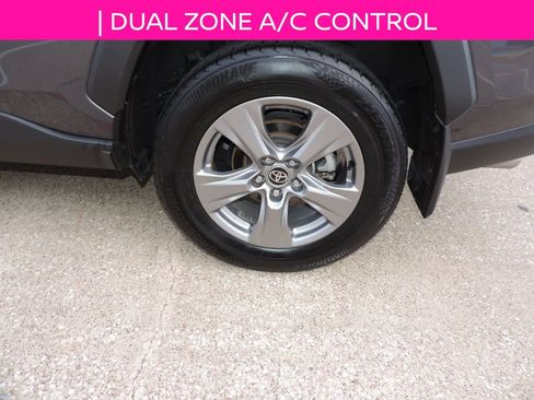 Used 2024 Toyota RAV4 XLE FWD image 15