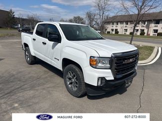 Used 2022 GMC Canyon AT4 video 1