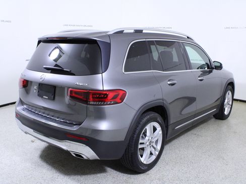 Used 2020 Mercedes-Benz GLB 250 4MATIC image 7