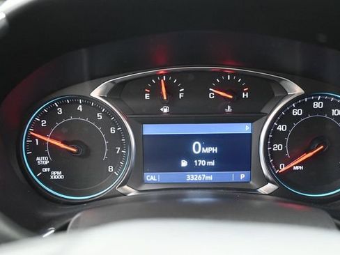 Used 2023 Chevrolet Equinox LT FWD image 9