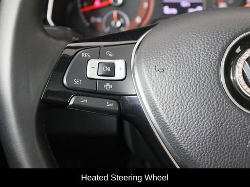 Used 2019 Volkswagen Jetta SE w/ Cold Weather Package image 8