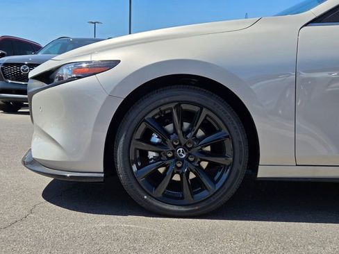New 2026 MAZDA MAZDA3 Hatchback w/Premium Plus Pkg image 5