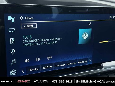 Used 2025 Chevrolet Silverado 1500 LT image 14