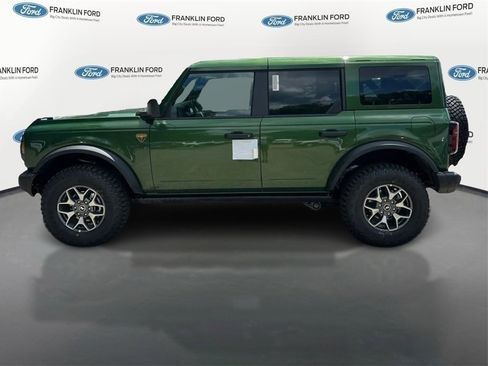 New 2025 Ford Bronco Badlands image 8