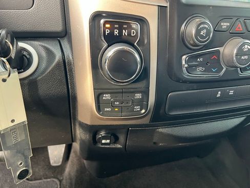 Used 2017 RAM 1500 Big Horn image 29