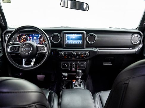 Used 2018 Jeep Wrangler Unlimited Sahara w/ Dual Top Group image 11