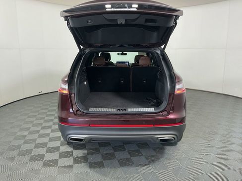 Used 2022 Lincoln Nautilus Reserve w/ Equipment Group 201A image 29