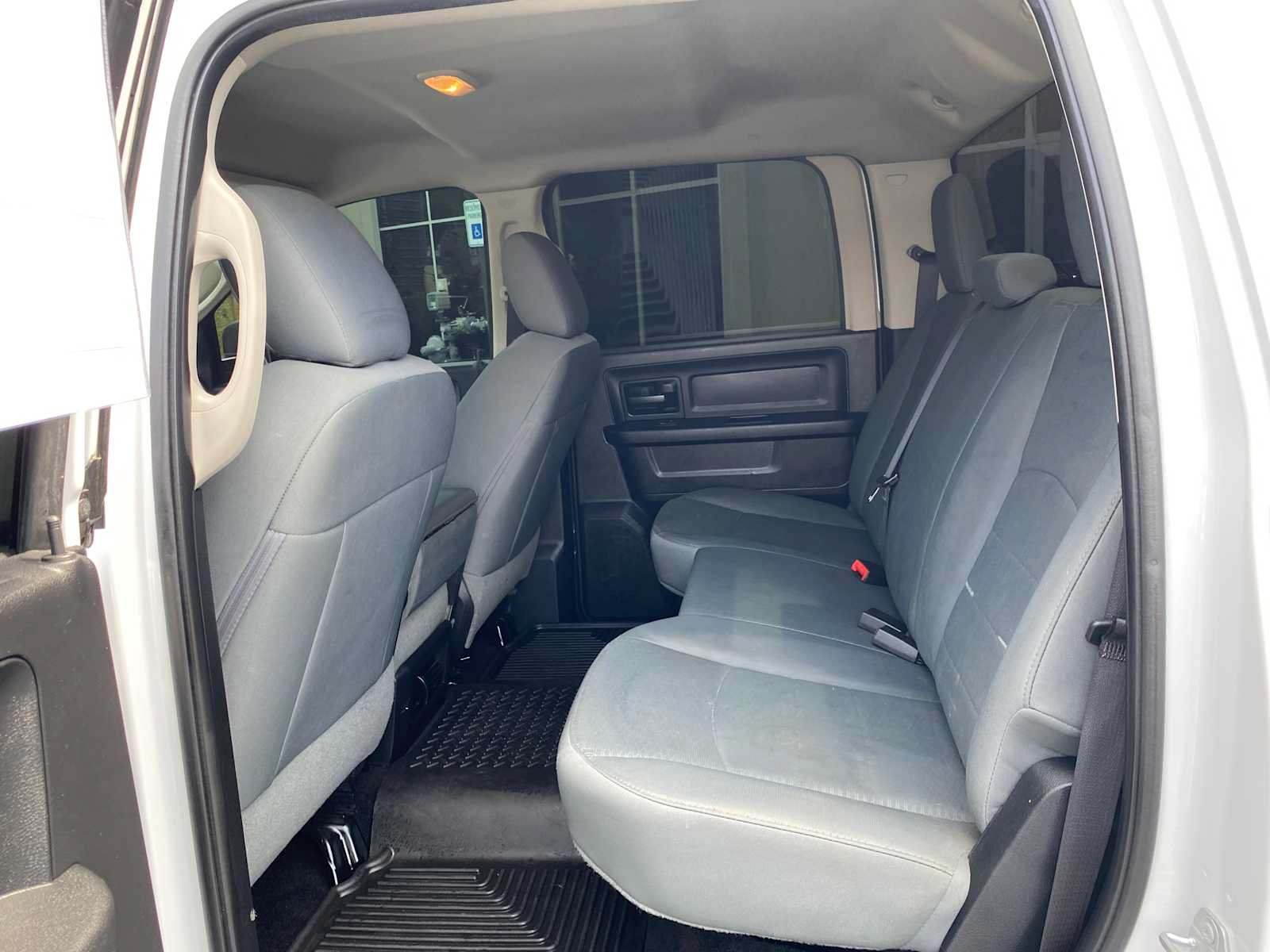 Used 2016 RAM 1500 Express AWD/4WD image 10