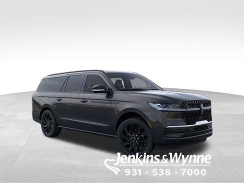 New 2026 Lincoln Navigator L Reserve image 7