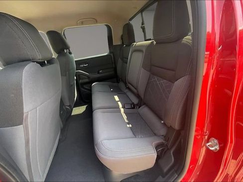 Certified 2026 Nissan Frontier SV w/ Tow Package AWD/4WD image 25