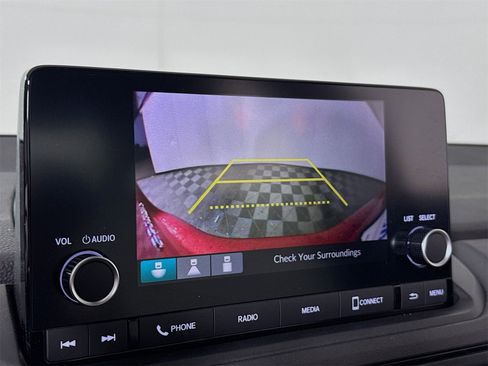 Used 2023 Honda Accord EX image 16