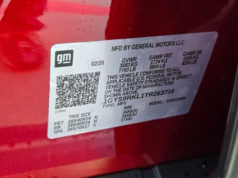 New 2026 Cadillac Escalade ESV Platinum Sport w/ LPO, ONYX Package image 36