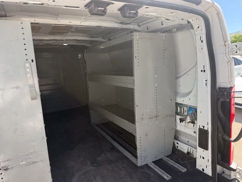 Used 2019 Ford Transit 250 148 Low Roof RWD image 10