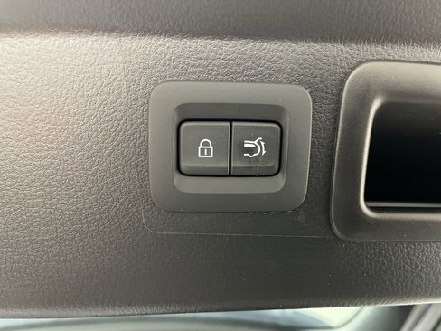 Certified 2025 MAZDA CX-50 AWD 2.5 Turbo w/ Weather Package image 32