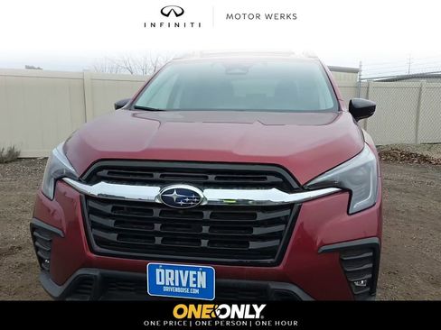 Used 2024 Subaru Ascent Limited w/ Technology Package image 1