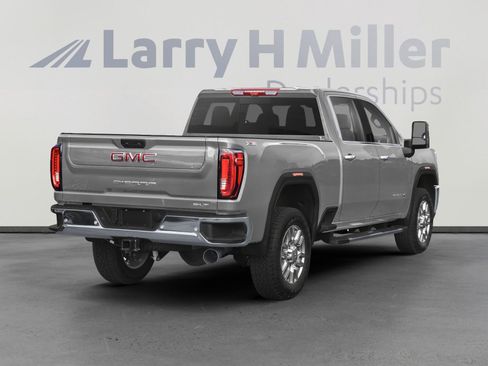 Used 2022 GMC Sierra 3500 Denali image 4