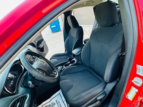 Used 2016 Dodge Dart SXT FWD image 15