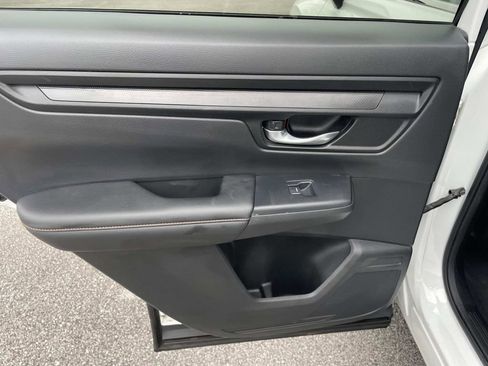 Used 2023 Honda CR-V Sport image 11