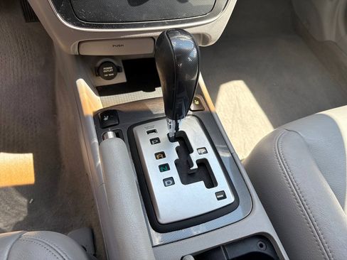 Used 2006 Hyundai Sonata LX FWD image 16
