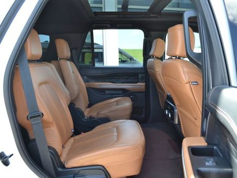 Certified 2024 Ford Expedition Platinum AWD/4WD image 36