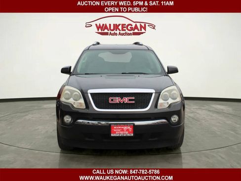 Used 2007 GMC Acadia SLE w/ Convenience Package FWD image 2