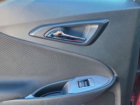 Used 2024 Chevrolet Malibu LT image 12