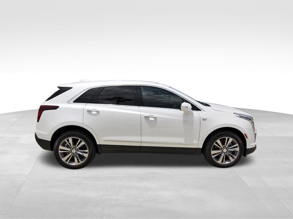 New 2026 Cadillac XT5 Premium Luxury w/ Driver Assist Package FWD image 5