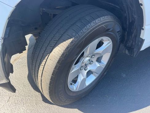 Used 2022 RAM 1500 Big Horn AWD/4WD image 20