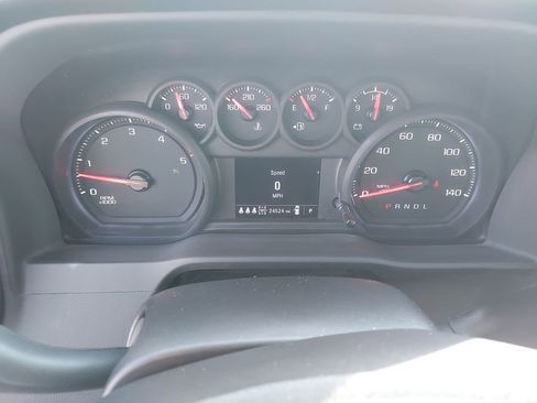 Used 2025 Chevrolet Silverado 2500 W/T AWD/4WD image 21