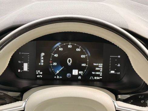 Used 2019 Volvo S60 T6 Momentum image 37