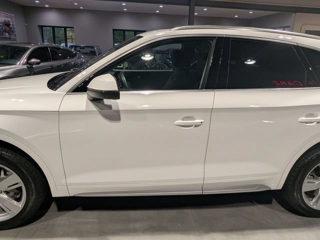 Used 2019 Audi Q5 2.0T Premium w/ Convenience Package AWD/4WD image 5