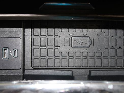 Used 2023 Ford Expedition Max Limited image 55